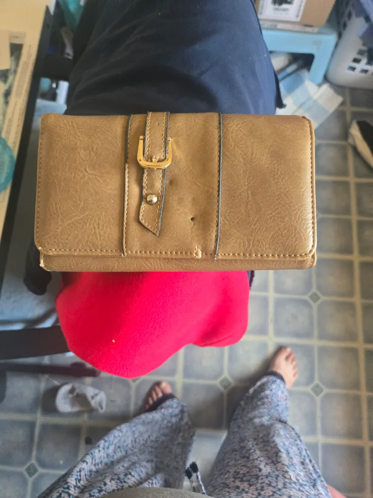Tan Wallet