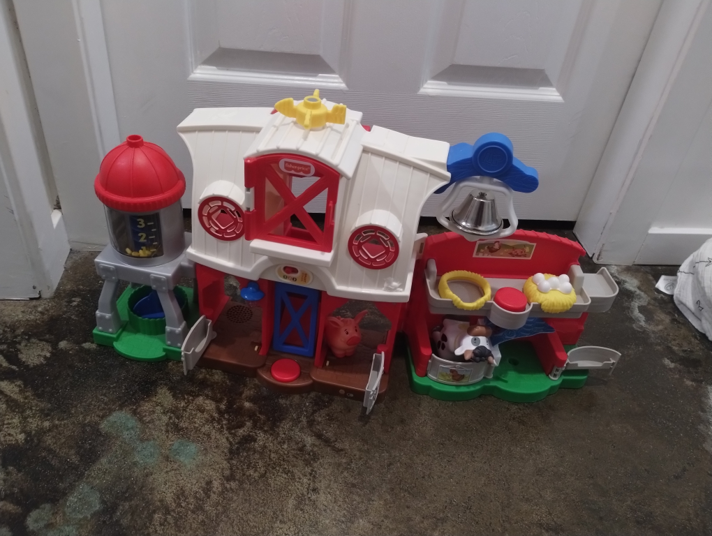Fisher-Price Little People Animal Sounds Farm