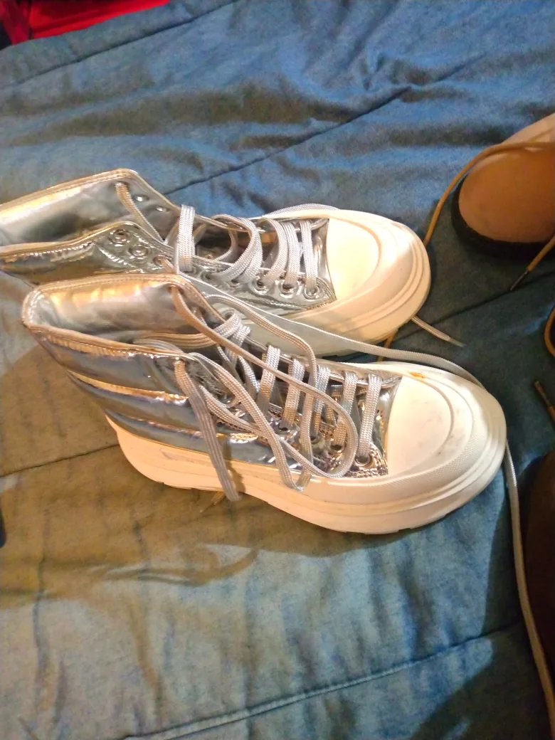 Alexander McQueen Silver Boots - Size 35 thumbnail