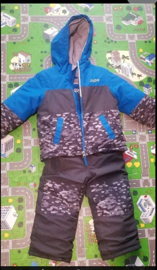 Snowsuit - 24m thumbnail