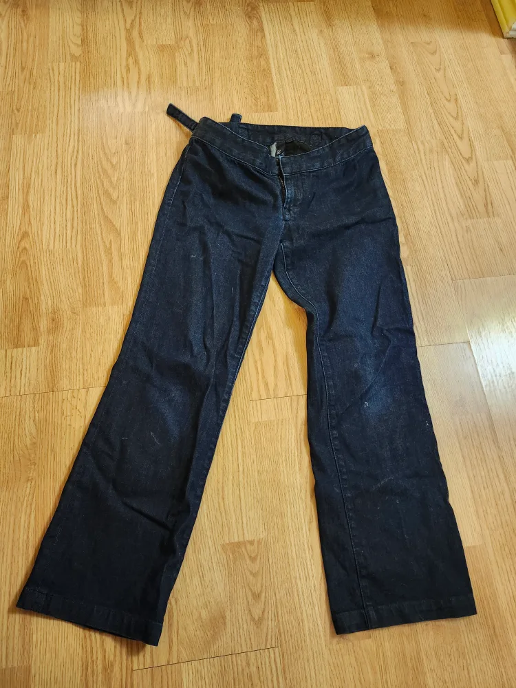 Club Monaco Dark Wash Jeans thumbnail
