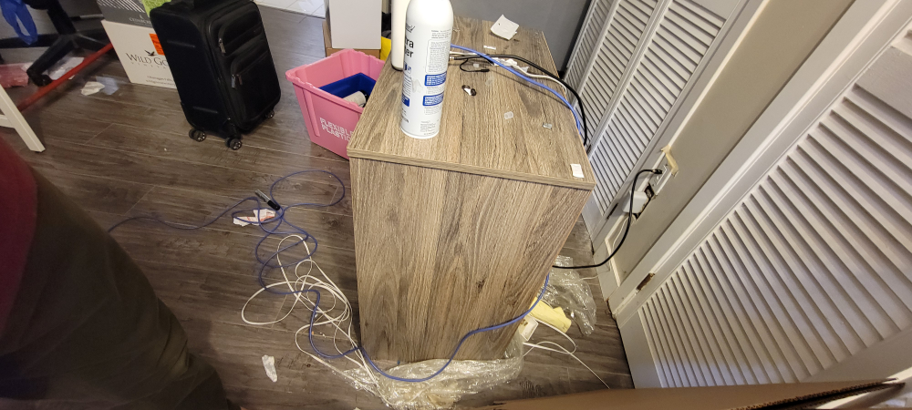 Wood-look 3-Drawer Dresser - photo 2