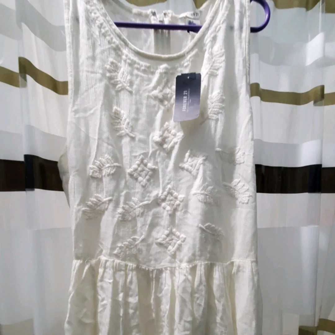 Forever21 white summer dress thumbnail