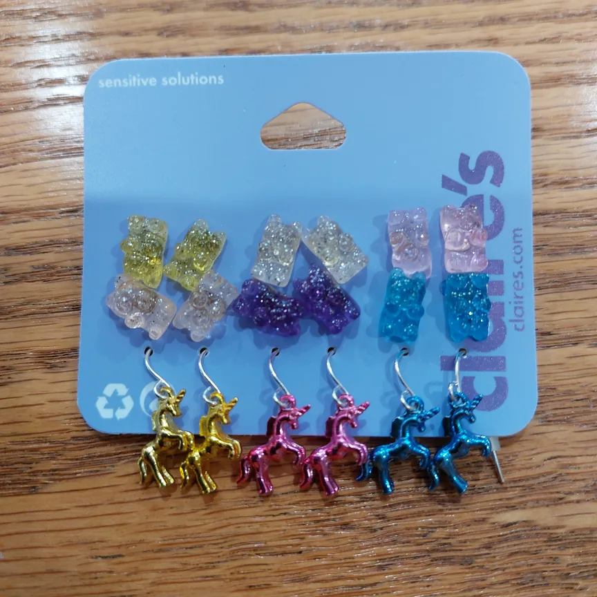 Brand New Earrings thumbnail