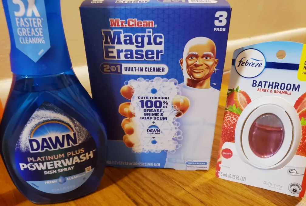 Cleaning supplies: Tide, Dawn, Mr. Clean, Febreze image indicator(3)