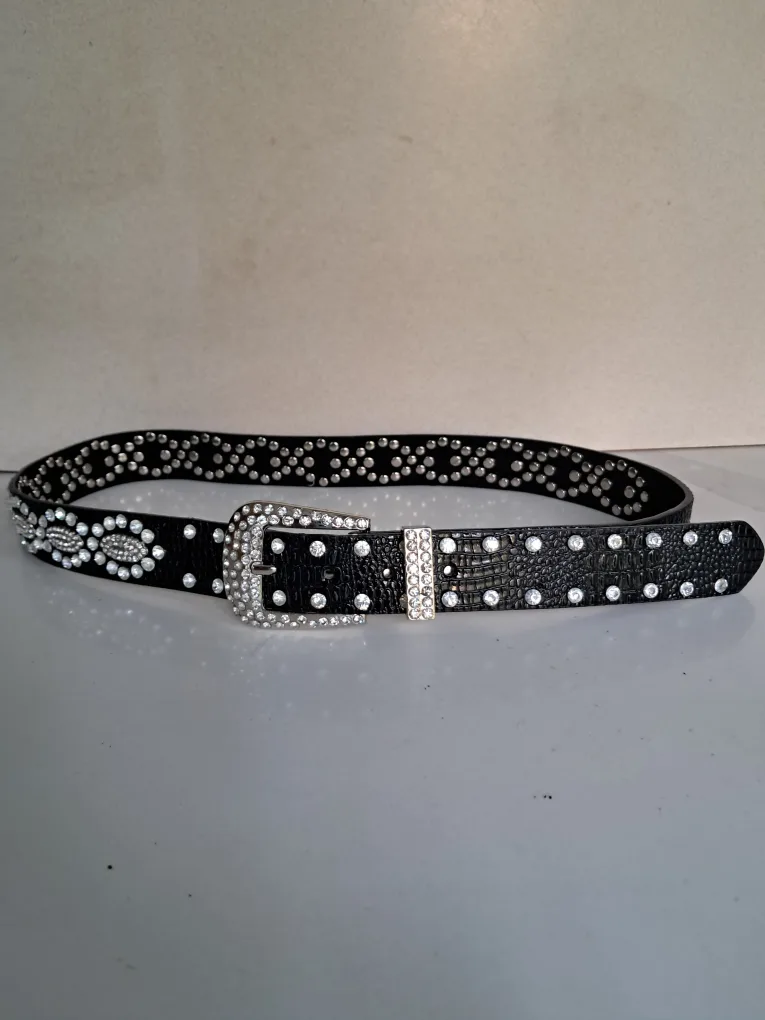 Rhinestone Embellished Belt image indicator(2)