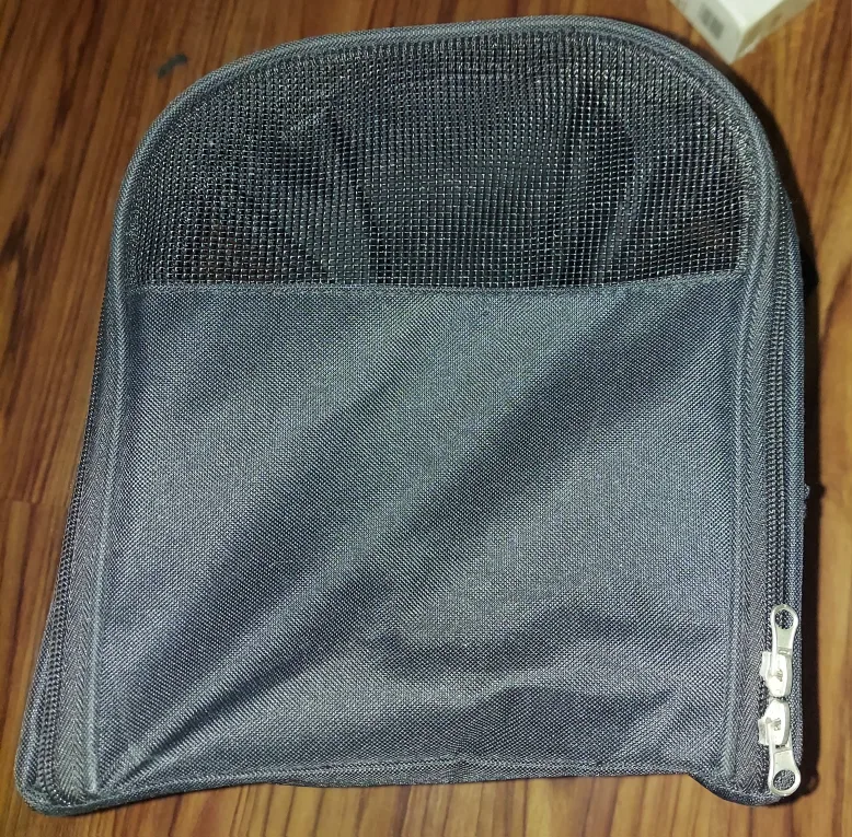 Black Pet Carrier image indicator(2)