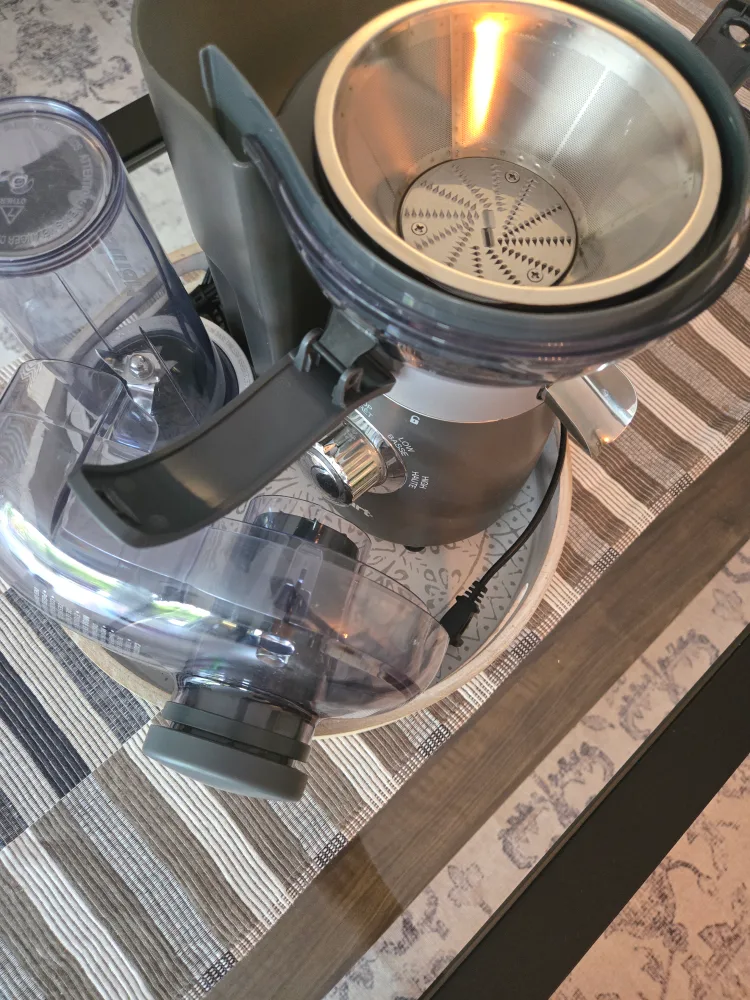 Cuisinart Compact Blender & Juice Extractor Combo image indicator(7)