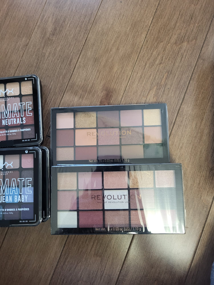 NYX & Revolution Eyeshadow Palettes - Bundle - photo 2