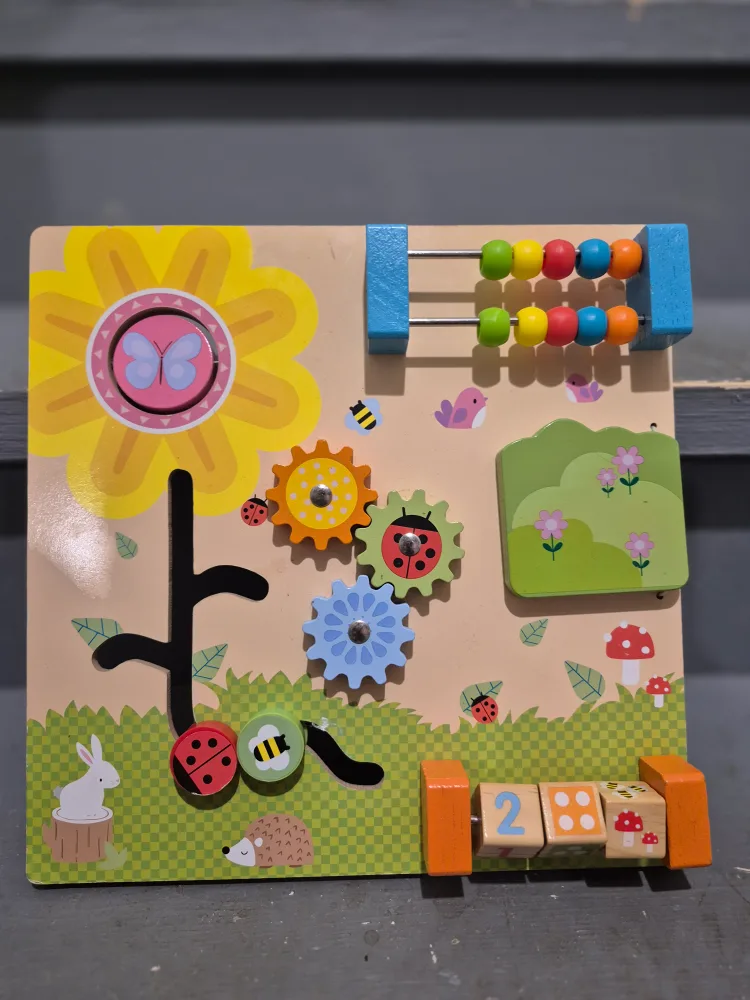 Wooden Activity Board for Toddlers image indicator(2)