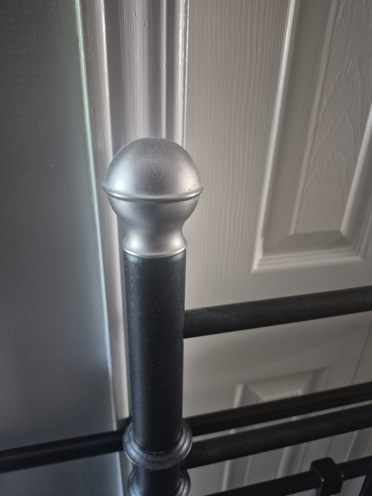 Metal Bed Frame - Black - photo 2