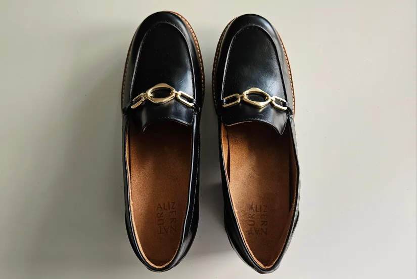 Naturalizer Loafers - Black image indicator(2)