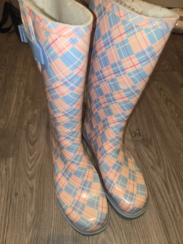 Argyle Pattern Rain Boots image indicator(3)