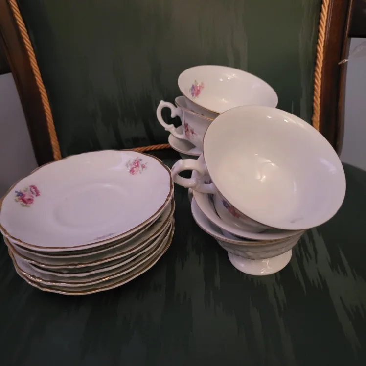 Wałbrzych Poland Tea Cup & Saucer Set. 6 thumbnail