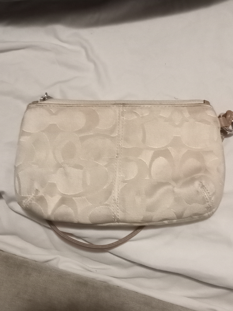 Coach Wristlet - photo 2