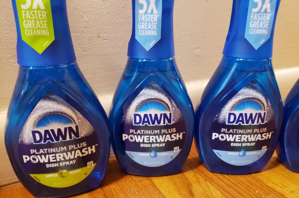Dawn Platinum Powerwash Dish Spray image indicator(2)