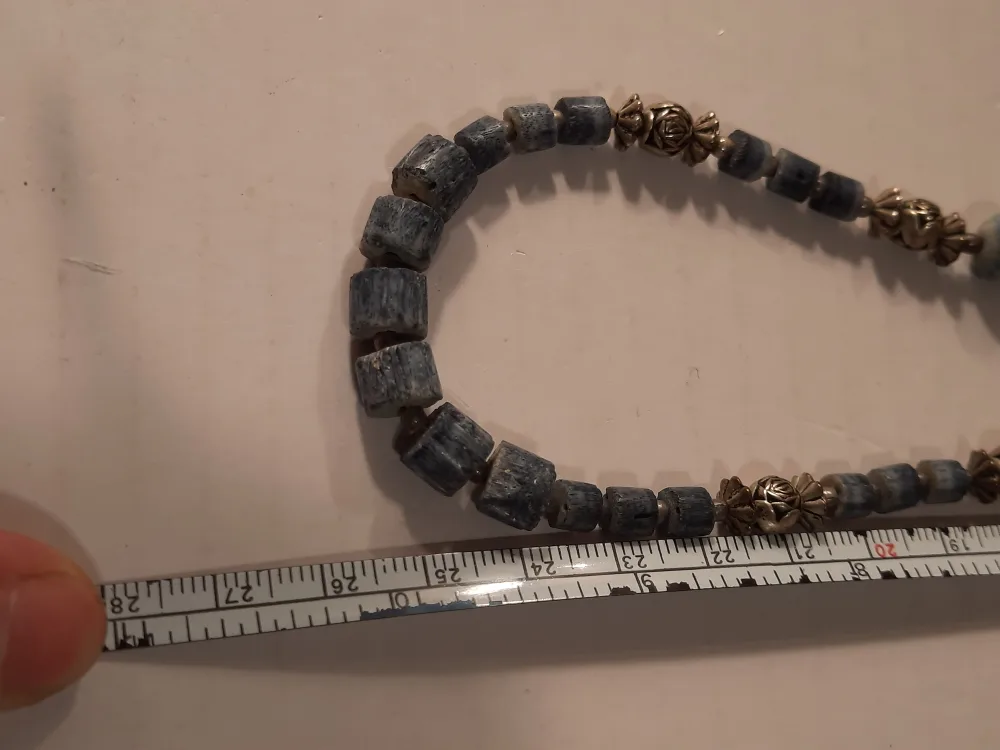 Handmade Blue Stone & Silver Necklace image indicator(2)