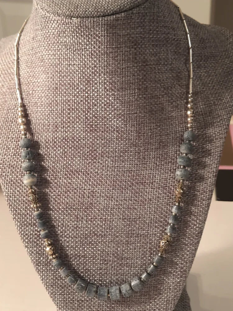 Handmade Blue Stone & Silver Necklace image indicator(3)