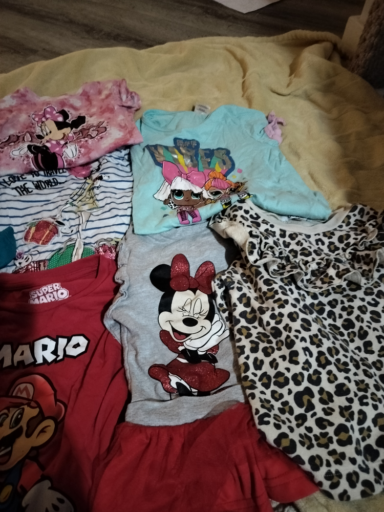 Girls' clothing bundles - photo 2