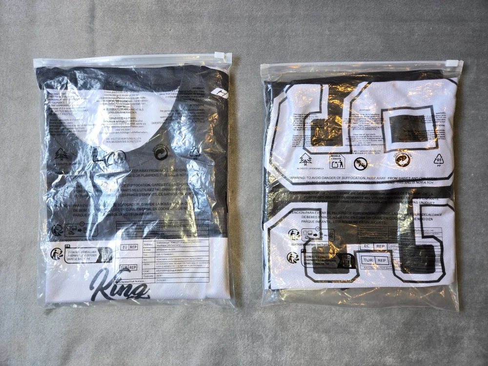 Men's Casual Short Sleeve Jersey Style Tops Size: Large image indicator(9)