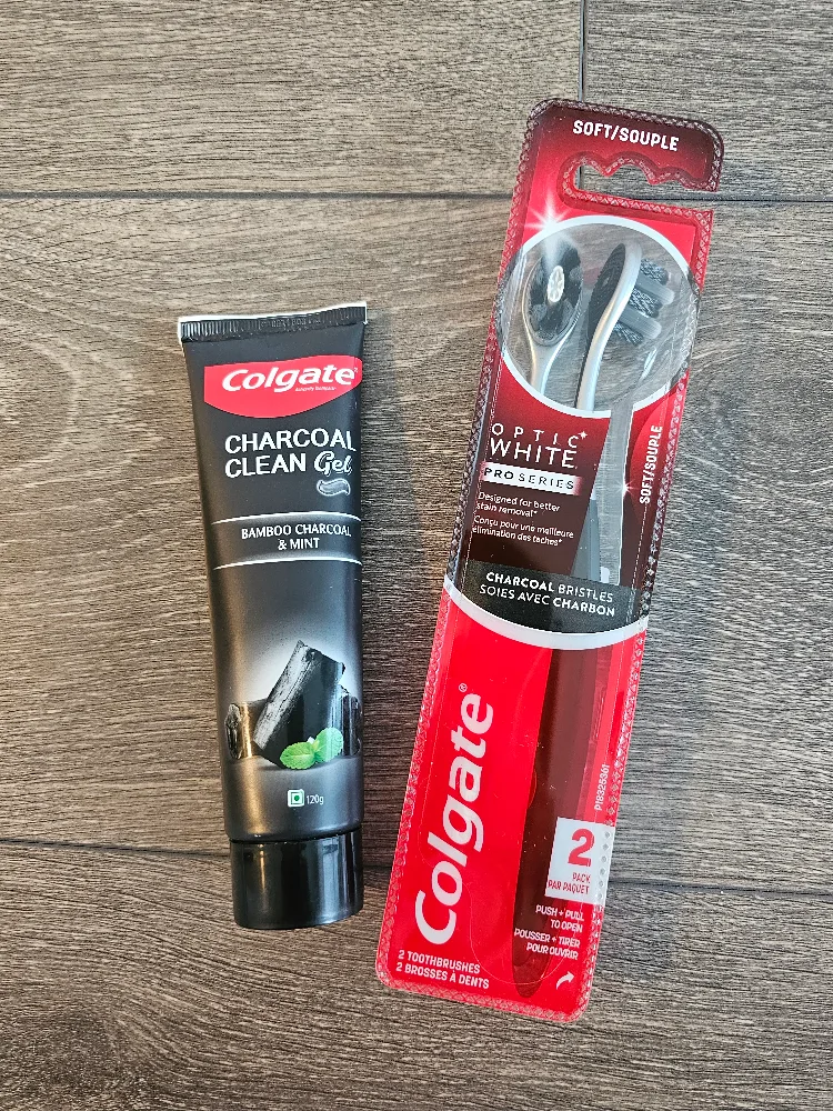 Colgate Charcoal Clean Gel + Toothbrushes set image indicator(6)