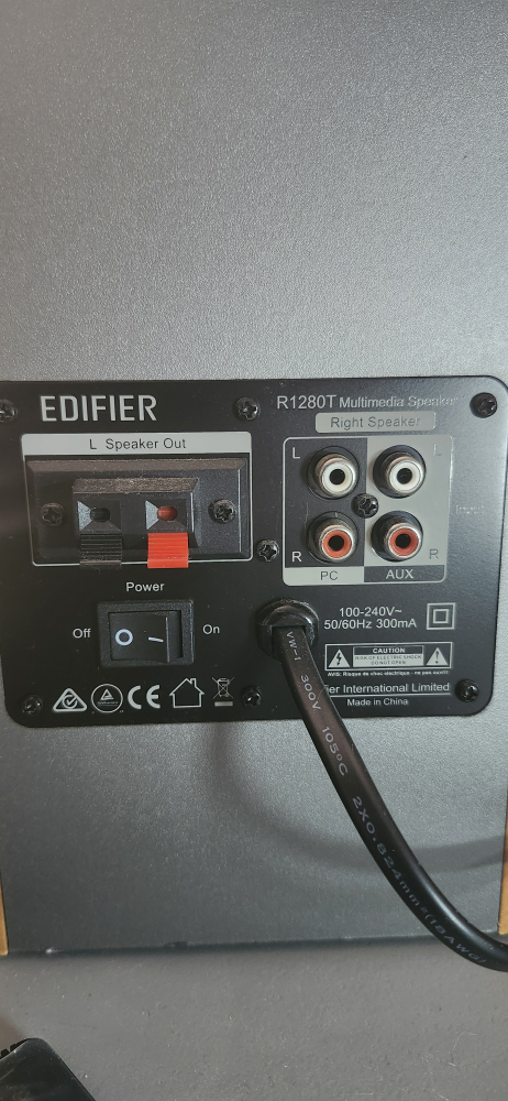 Edifier R1280T Multimedia Speakers - Great Sound! - photo 3