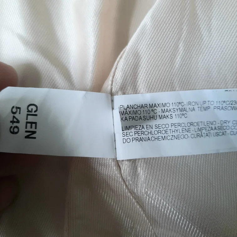 Zara Basic Collection Blazer - Size M image indicator(9)