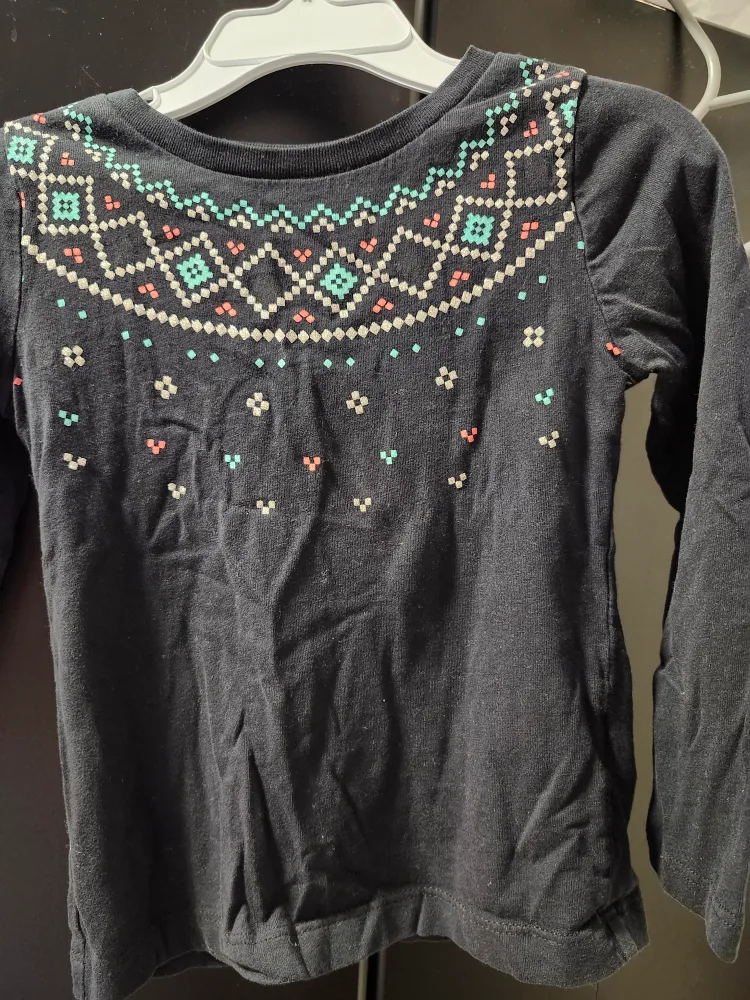 Kids Clothes Bundle - Various Brands & Styles image indicator(7)