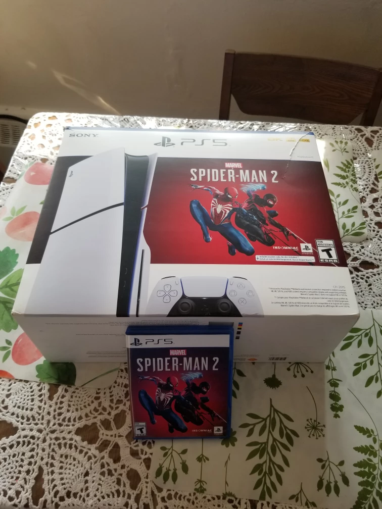 PS5 Slim Disc Spiderman 2 Edition Console Bundle