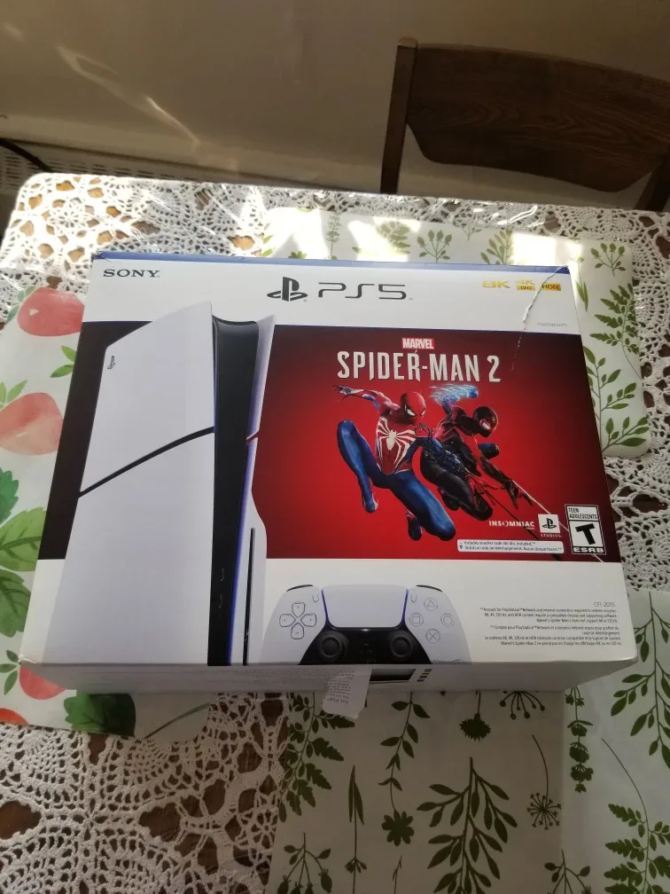 PS5 Slim Disc Spiderman 2 Edition Console Bundle image indicator(2)