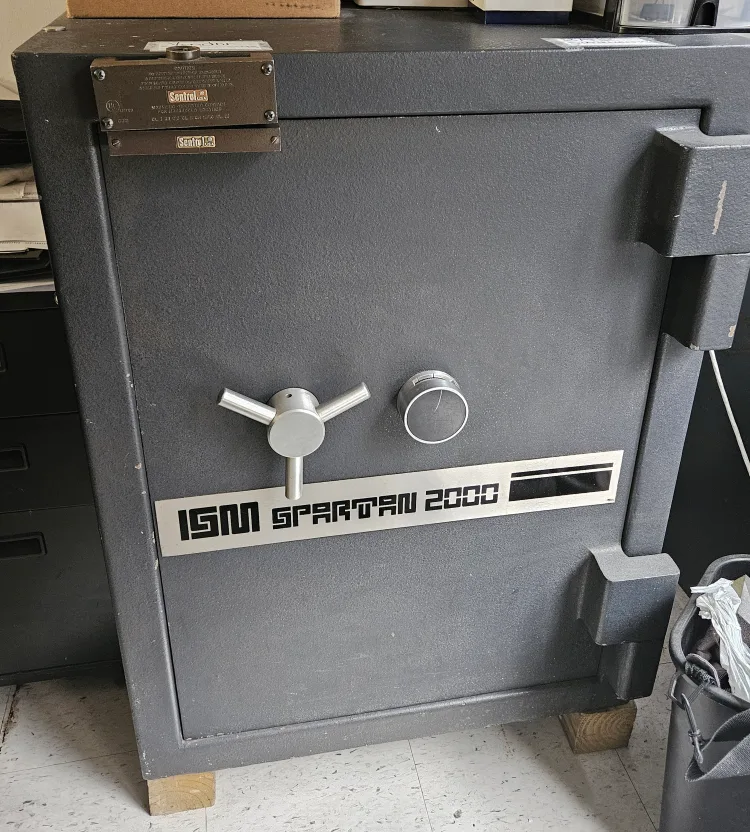 ISM Spartan 2000 Safe