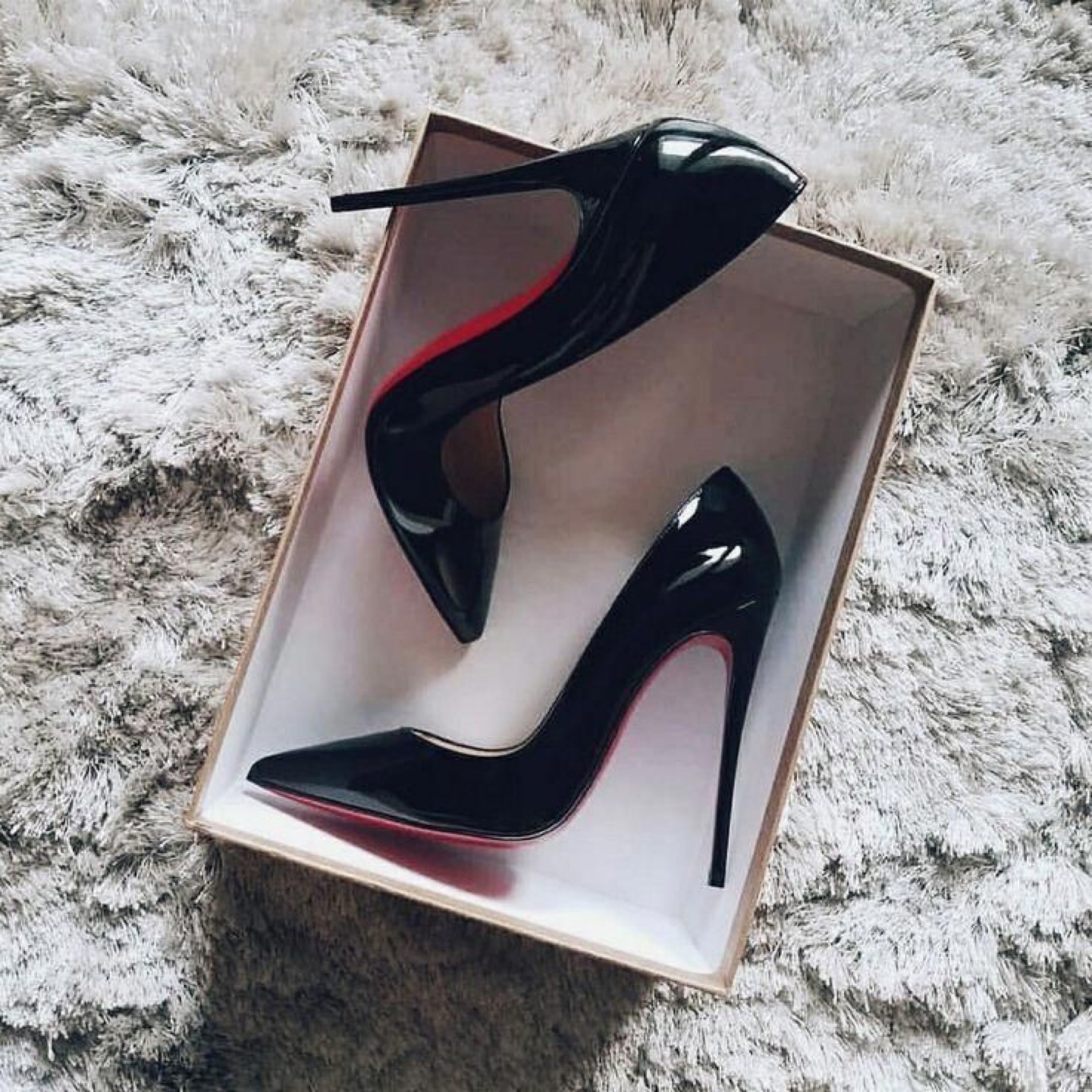 Christian Louboutin Black Patent Leather Heels - photo 2