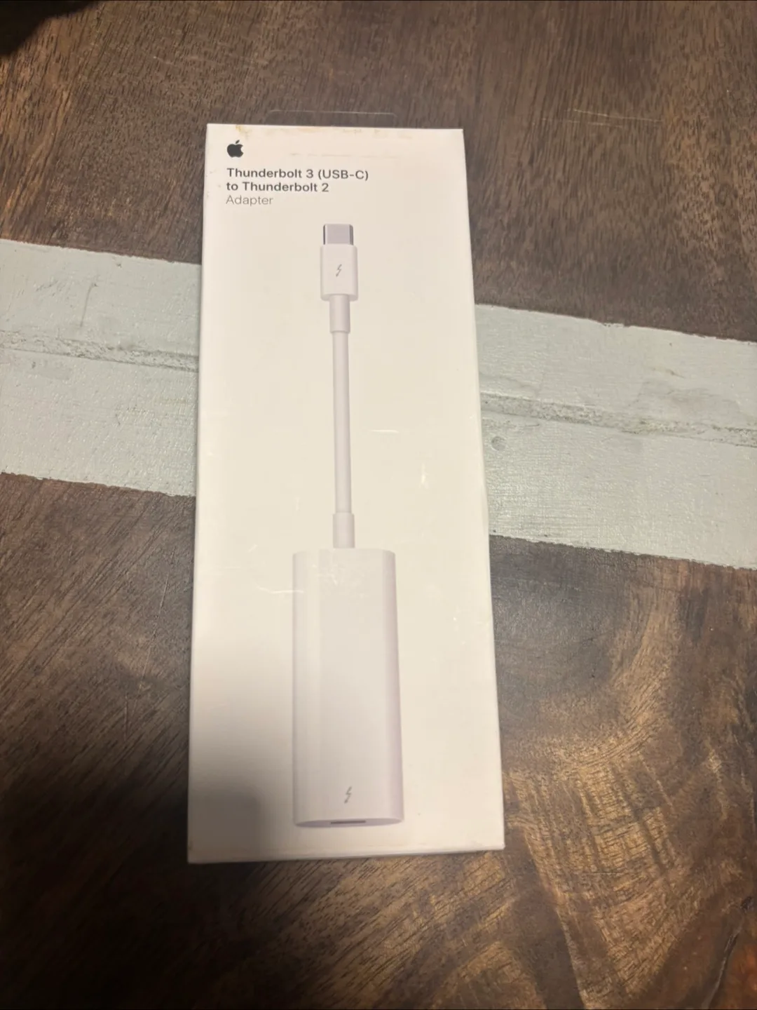 Apple Thunderbolt 3 (USB-C) to Thunderbolt 2 Adapter thumbnail