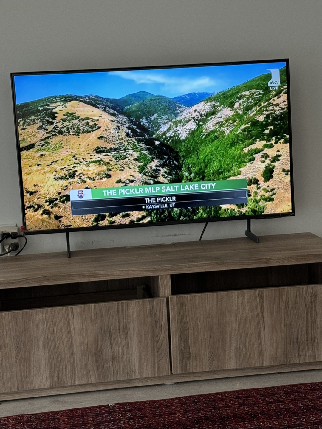 Samsung 43" 4K UHD HDR LED Smart TV