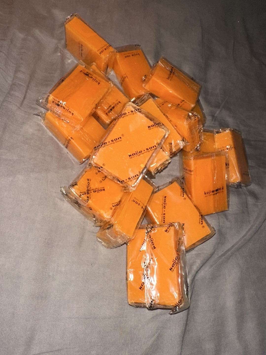 100% Authentic Kojie San Soap (Kojic Acid Soap) - photo 2