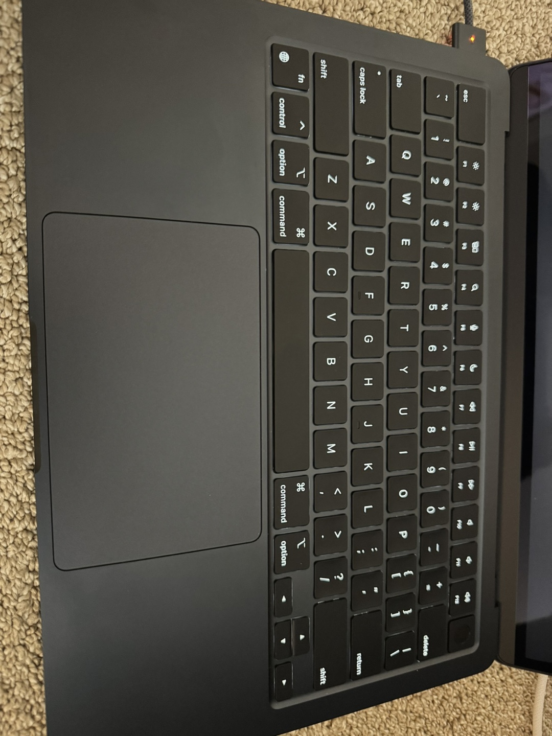 MacBook Air M2 (2022) - Midnight blue