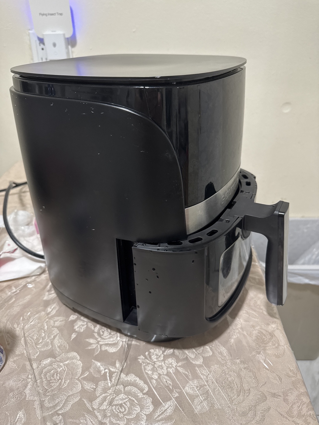 Gourmia Air Fryer 6-Quart/serves up to 6 - photo 2