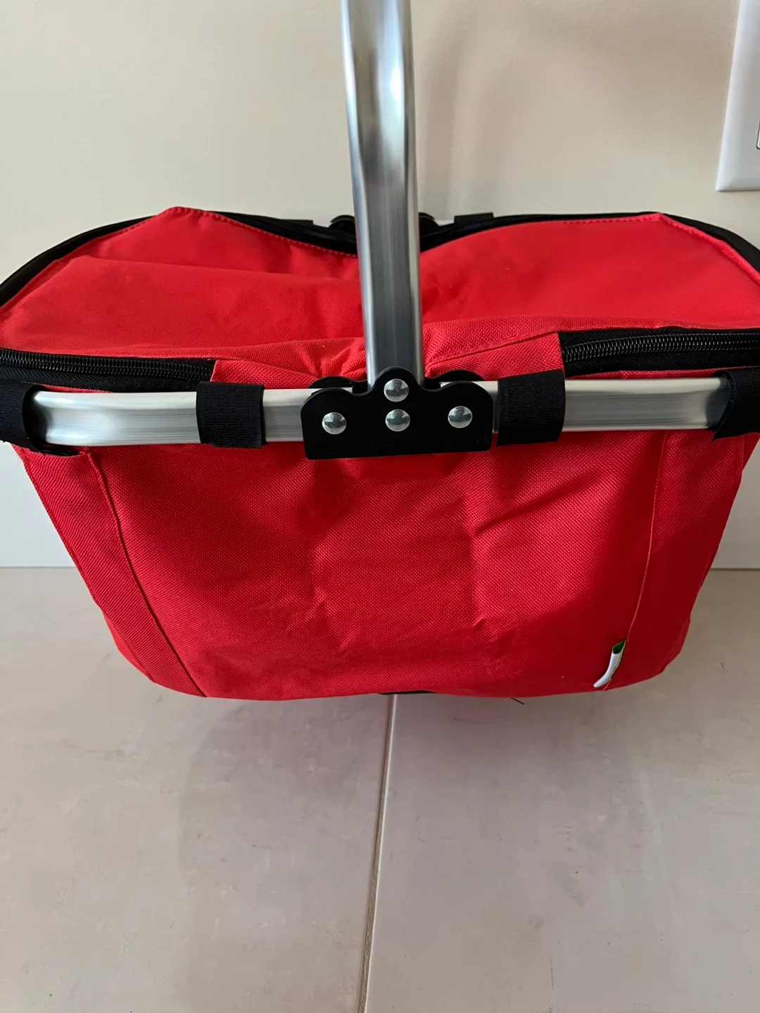 Everyday Essentials Folding Thermos Basket thumbnail