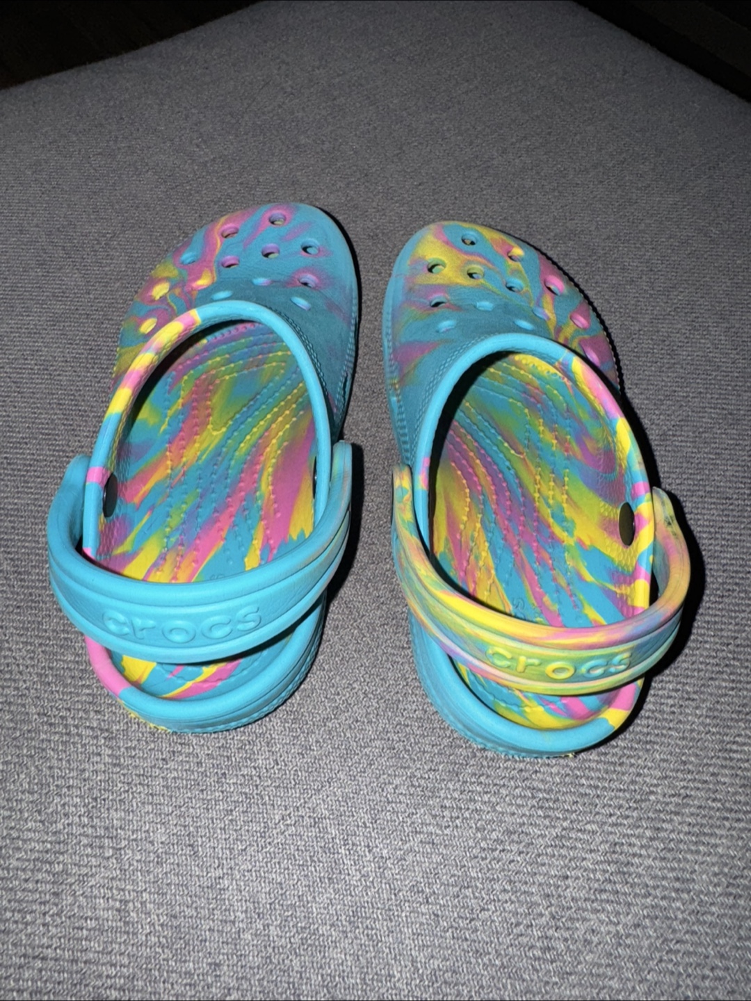 Crocs Kids Size 11 - photo 4