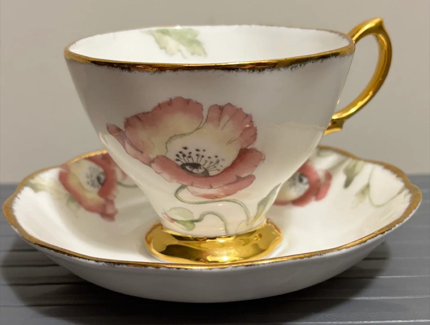 Royal Albert 1970's Poppy Teacup & Saucer thumbnail