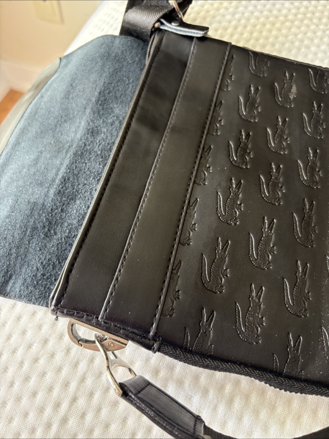 Black Leather Messenger Bag - photo 3