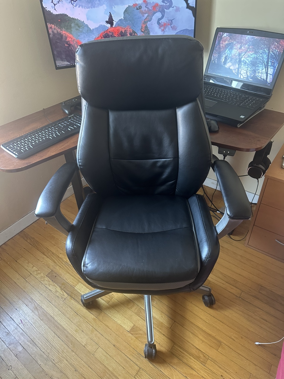 Black Leather Office Chair - photo 3