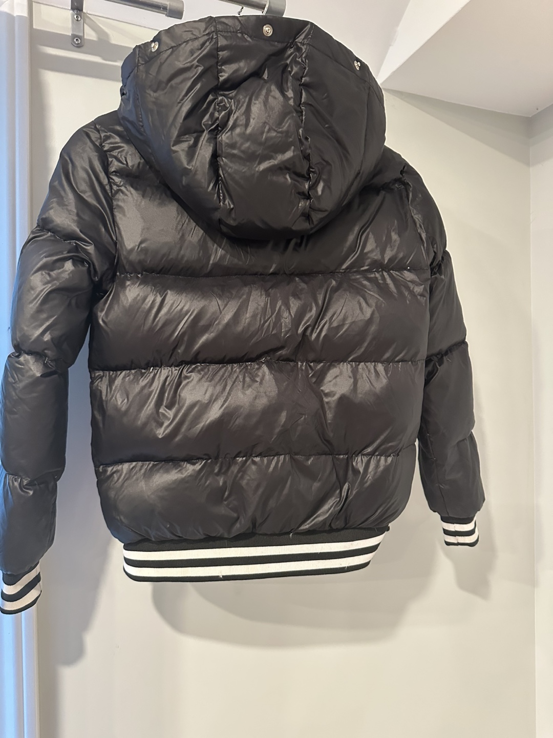 Moncler Black Puffer Jacket Size 12 - photo 2
