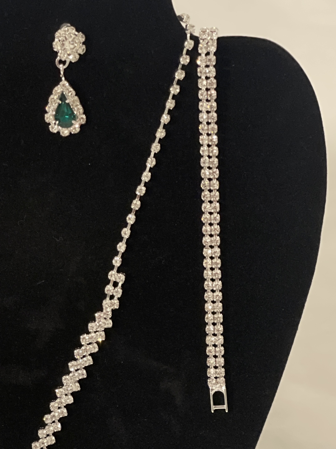 Jewellery Set: Necklace, Bracelet, Earrings - photo 2