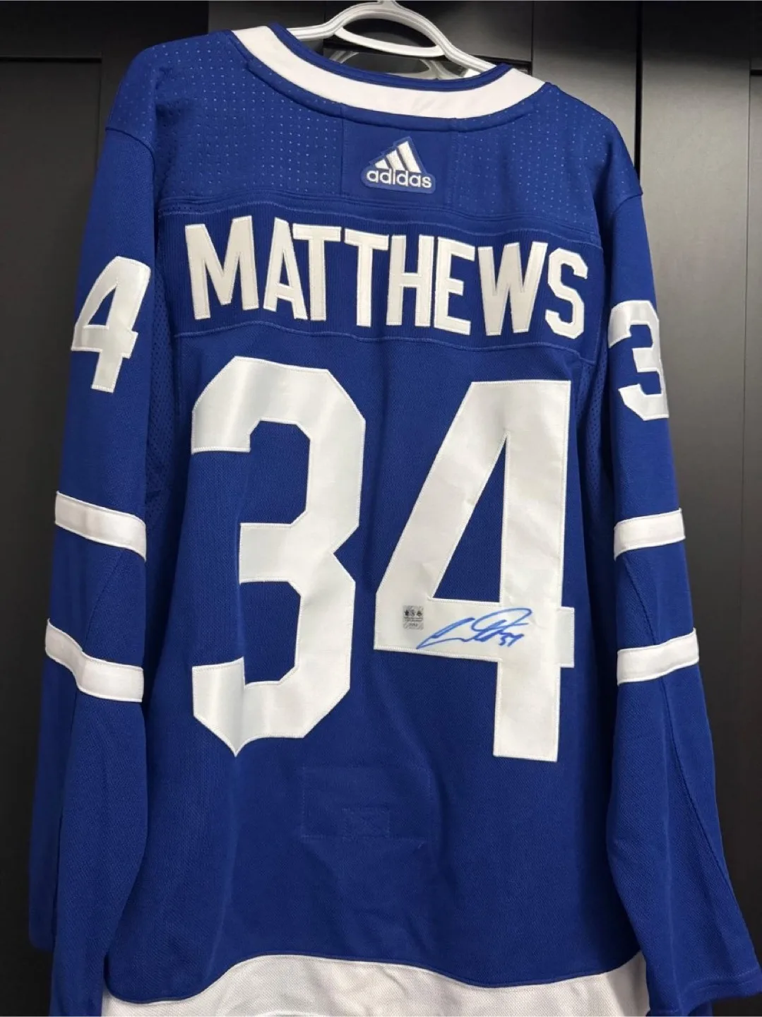 Toronto Maple Leafs Matthews #34 Adidas Jersey image indicator(2)