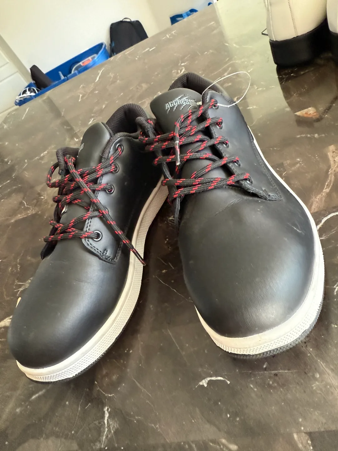 Aggressor Black Work Shoes - Size 8 thumbnail