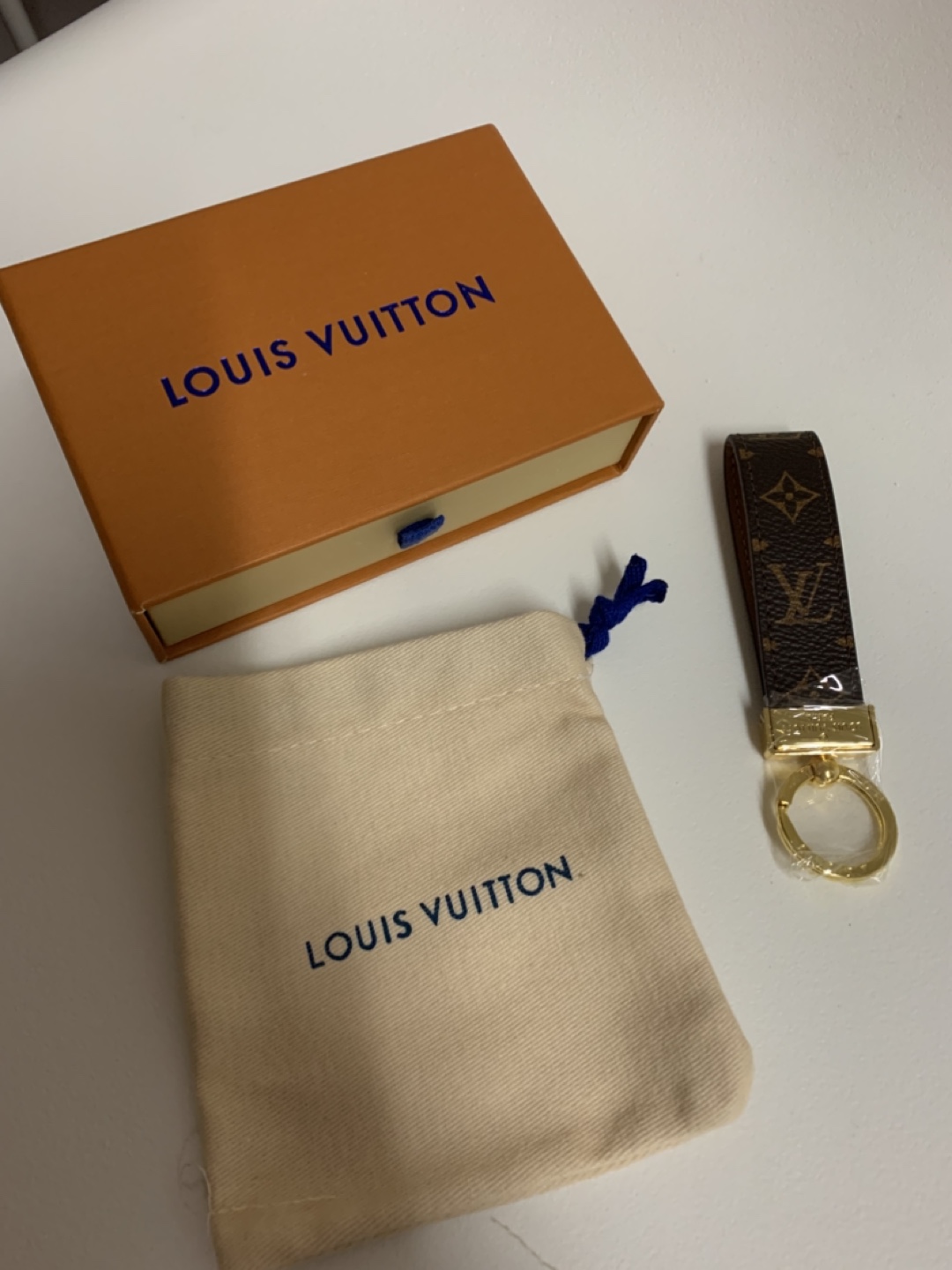 Louis Vuitton Key Holder - New