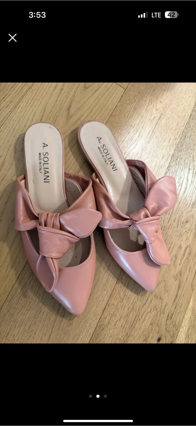 A. Soliani Pink Bow Mules - Size 7 image indicator(3)