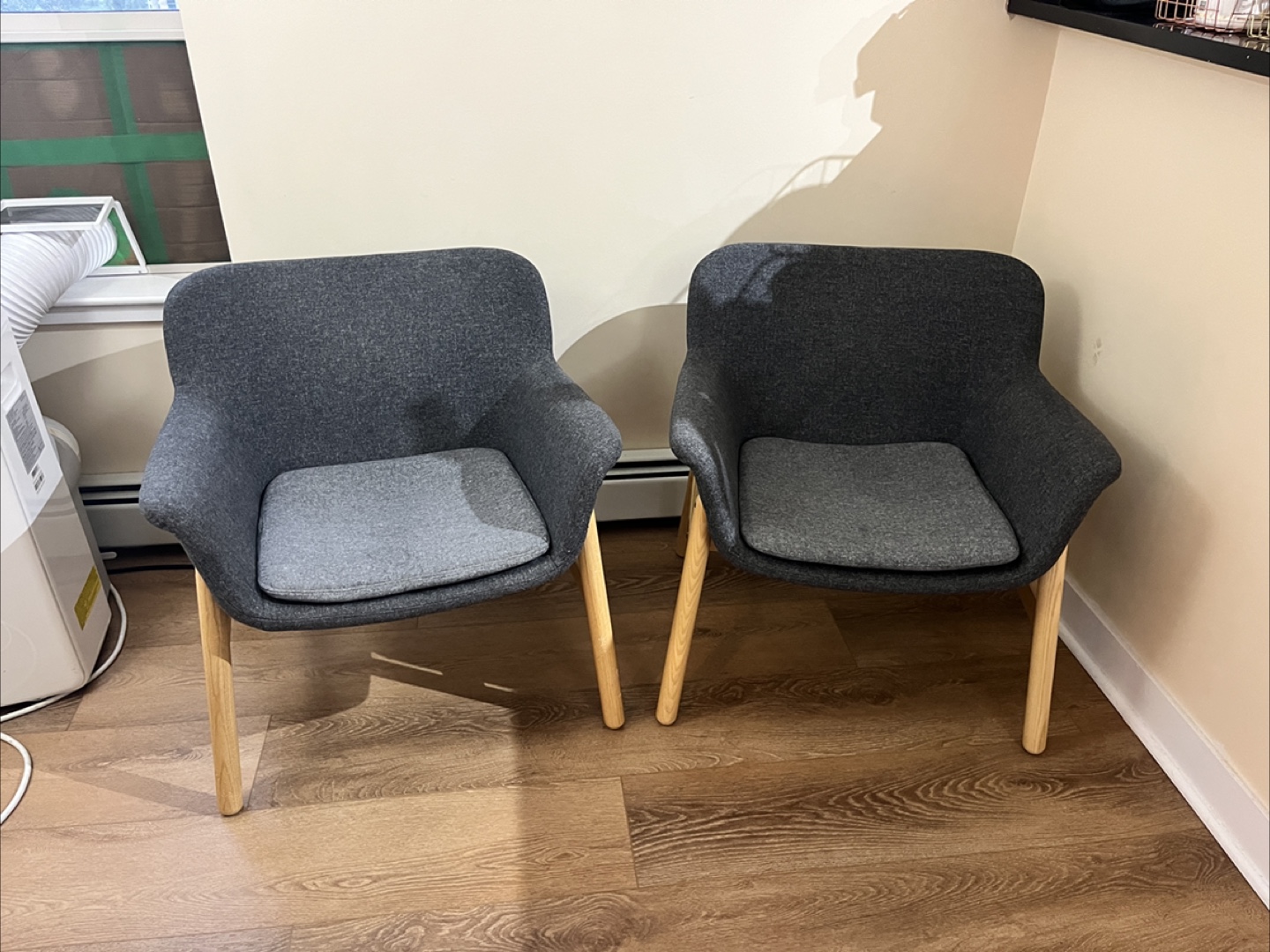 IKEA VEDBO Pair of Grey Armchairs with Wooden Legs - photo 3