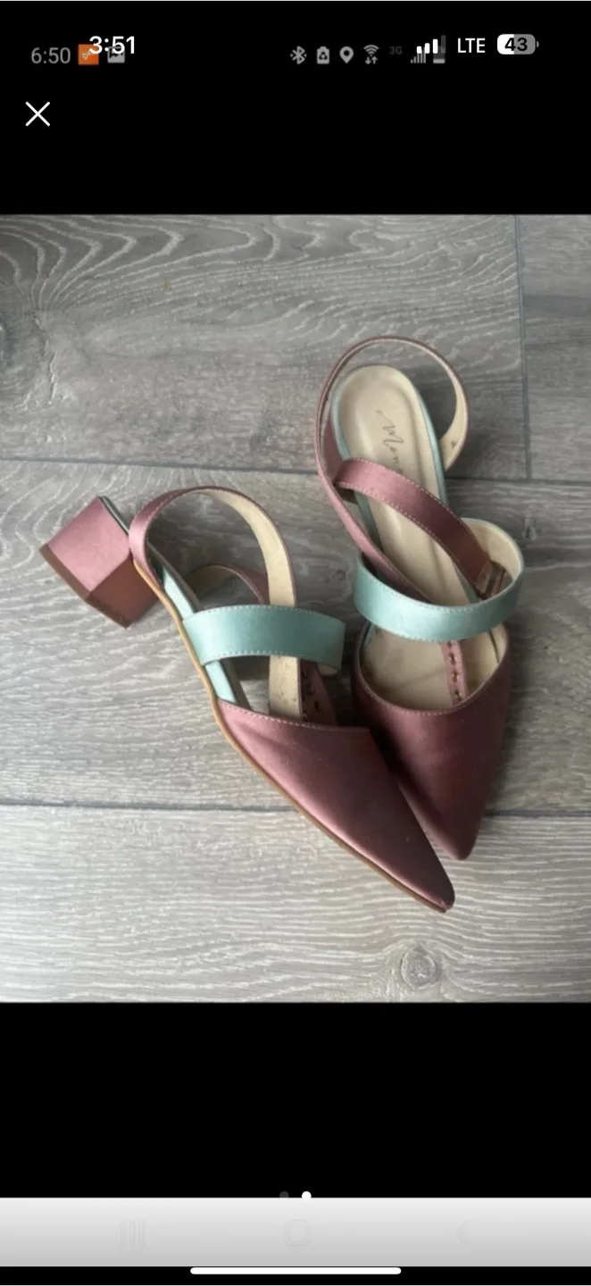 Margaux NY Heels Size 7 thumbnail
